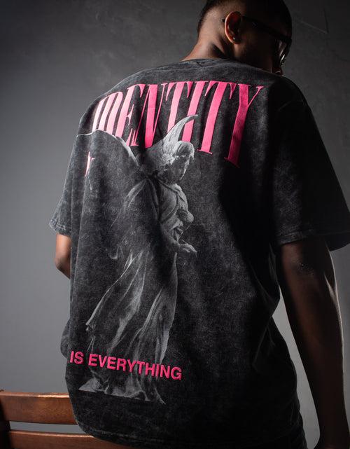 Angel | Identity is everything | Oversized | Pink