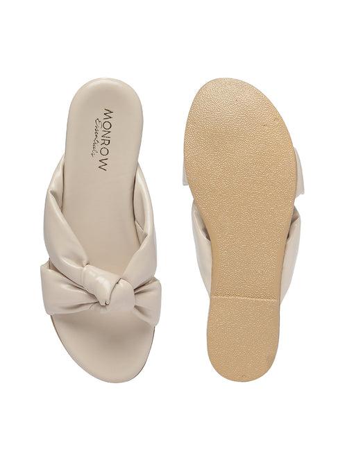 Diya Cream Flats