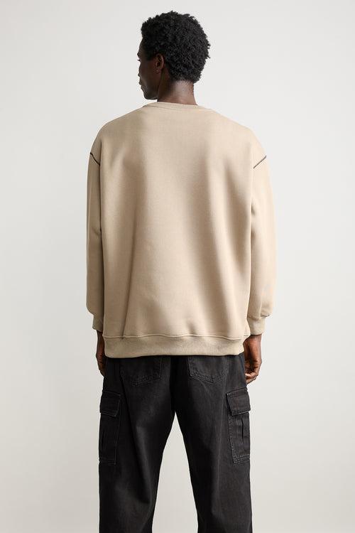 OVERSIZED ANIMATED SWEATSHIRT