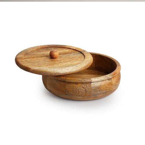 Patched' Handcarved Chapati Box With Lid In Mango Wood (7.9 Inch, 1060 ml)