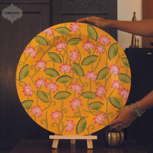 18.5 Inch Hand-painted Kamal Talai Metal Tray