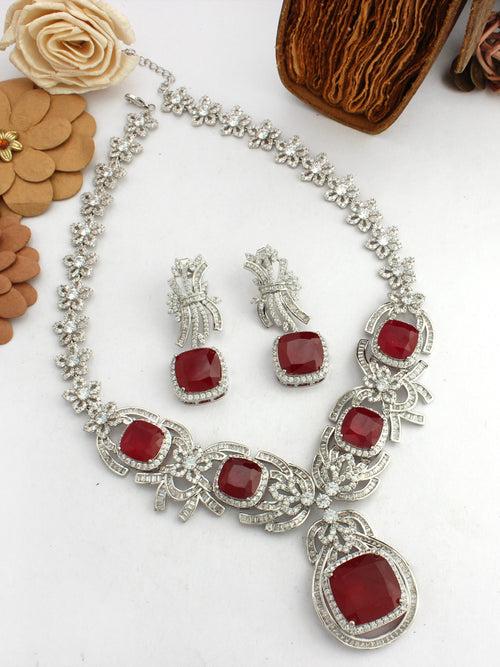 Alice Necklace Set