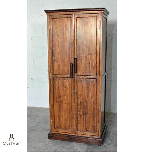 Victoria - Colonial-style Wardrobe with Handmade Wooden Handles