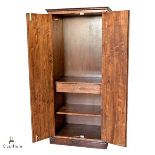 Victoria - Colonial-style Wardrobe with Handmade Wooden Handles