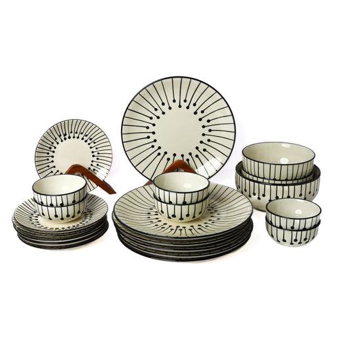 'Dripping Lines' Ceramic Studio Pottery Dinner Set of 6, 21 Piece