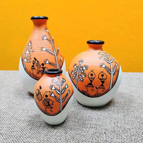 Warli Design Terracotta Vases In Orange Color, Set of 3