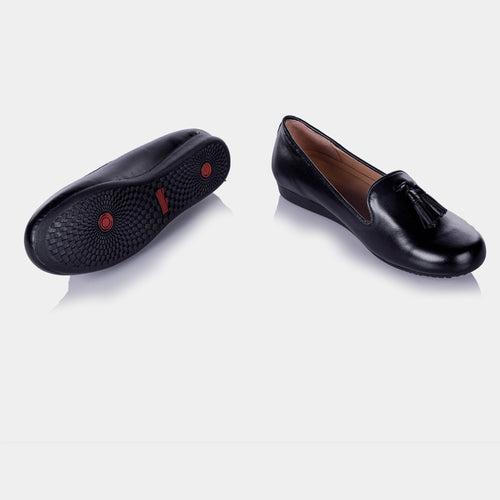 Beneveneto Tassel Loafer (Piano Black)