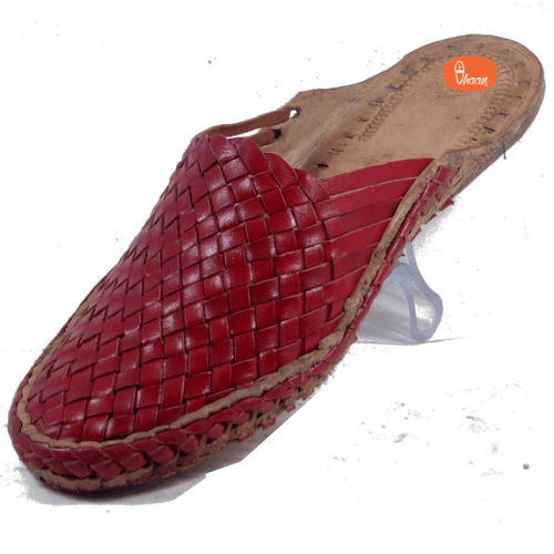 Sutra - Red handcrafted kolhapuri shoes for Women