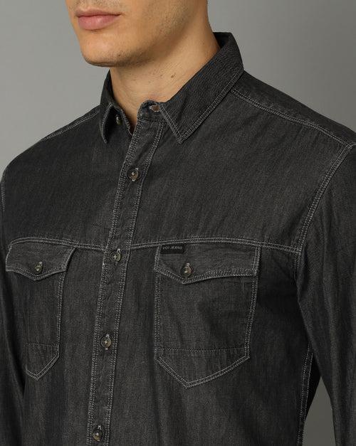 Men Solid Slim Fit Casual Denim Shirt