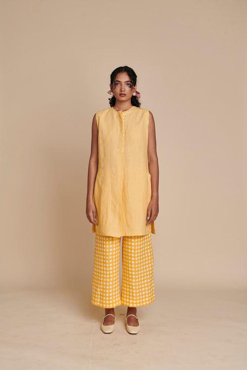 Butterscotch Linen Sleeveless Kurta Set