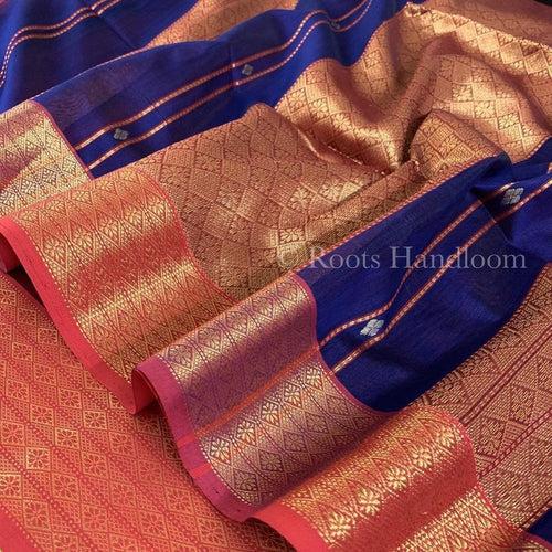 Dark blue and maroon Maheshwari saree with Zari pattern on Pallu