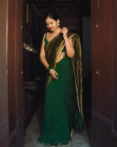 (Shop the look) Dark Green & Gold Maheshwari Saree with Zari Border