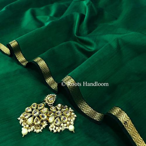 (Shop the look) Bottle Green Maheshwari Saree with jute Pallu