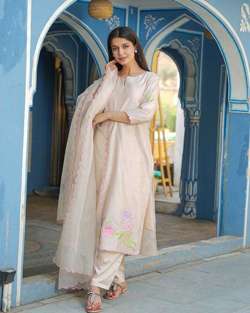 PEACH CHANDERI SUIT SET WITH PATCHWORK