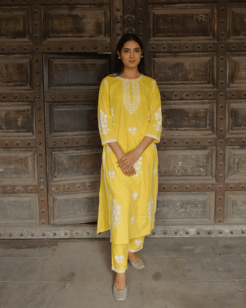 YELLOW COTTON KURTA SET WITH WHITE EMBROIDERY