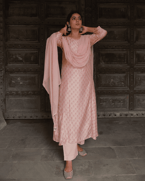 BLUSHING PINK COTTON SILK HANDBLOCK SUIT SET