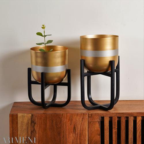 Radiant Reflection Metal Planter