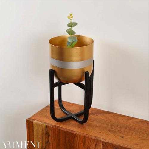 Radiant Reflection Metal Planter