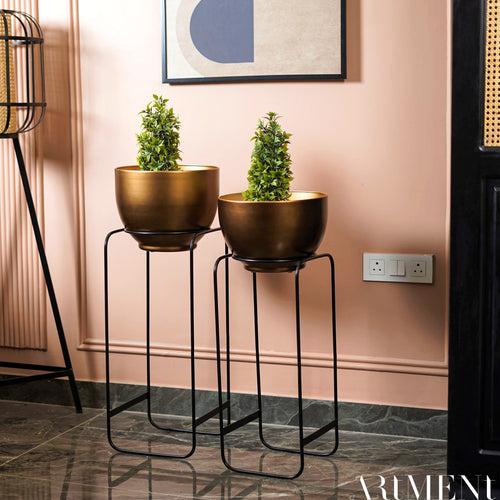 Golden Heights Floor Planter