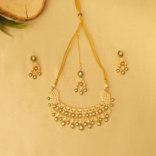 Haven Green Pearl String Kundan Set