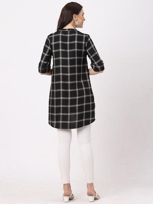 Stylish Black Checkered Women’s Tunic Top