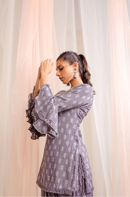 MATARGASHTI -Lilac  Printed Short Kurta With Lungi Skirt