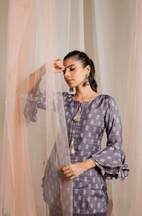 MATARGASHTI -Lilac  Printed Short Kurta With Lungi Skirt