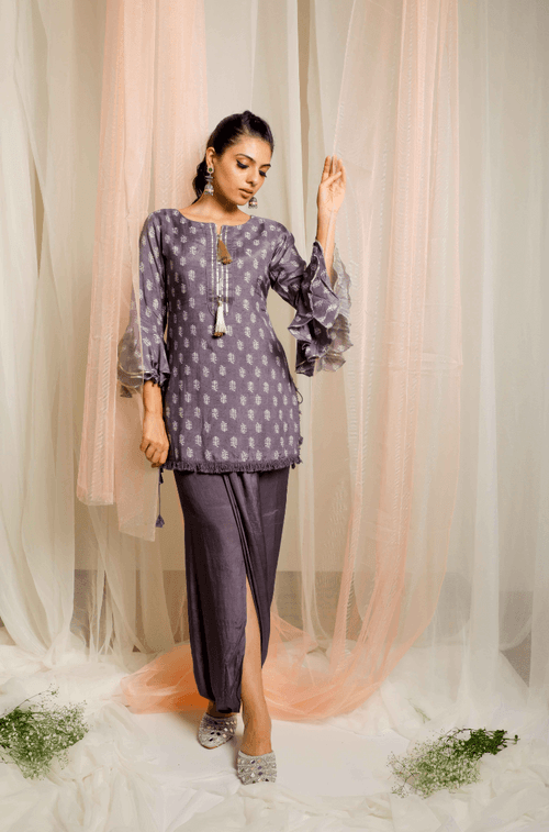 MATARGASHTI -Lilac  Printed Short Kurta With Lungi Skirt