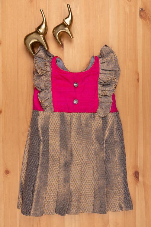 Lovely Pink Resham Yoke & Brocade Designer Pleated Brilliance A Showstopper Ensemble for Girls.