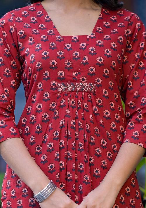 Maroon Floral Buti Print Cotton Straight Kurta