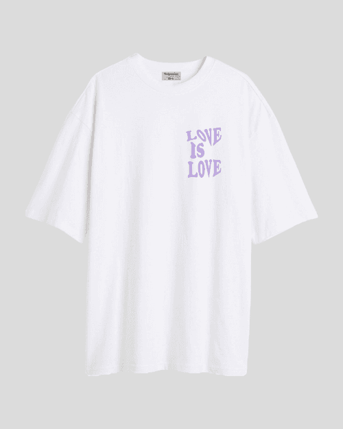 Love never fails - Oversized T-shirt