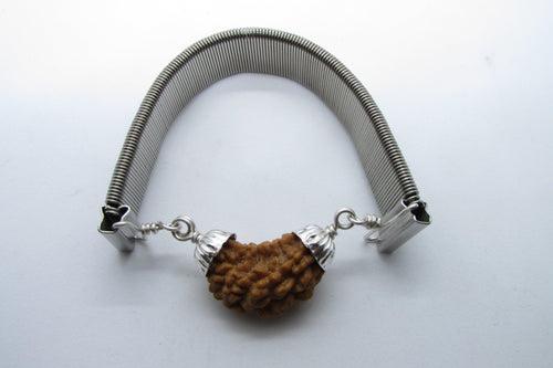 1 Mukhi Rudraksha Bracelet - Spiritual Elegance | Brahmatells