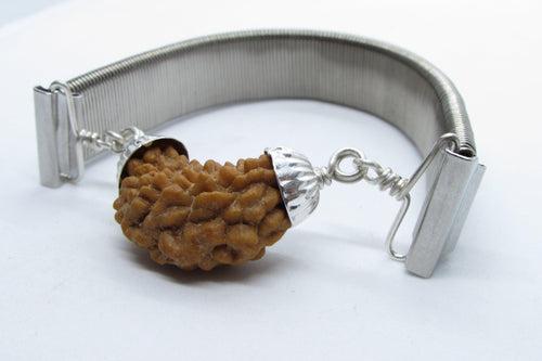 1 Mukhi Rudraksha Bracelet - Spiritual Elegance | Brahmatells