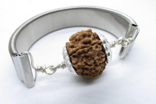 12 Mukhi Rudraksha Bracelet - Radiance & Leadership | Brahmatells