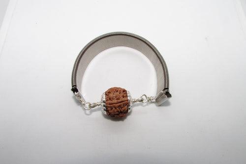 4 Mukhi Rudraksha Bracelet for Knowledge & Creativity | Brahmatells