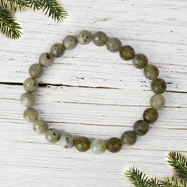 Labradorite Bracelet - 8mm Diamond Cut Beads | Brahmatells