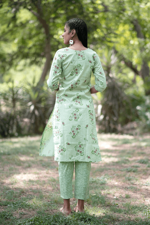 Green Cotton Printed Kurti With Pant