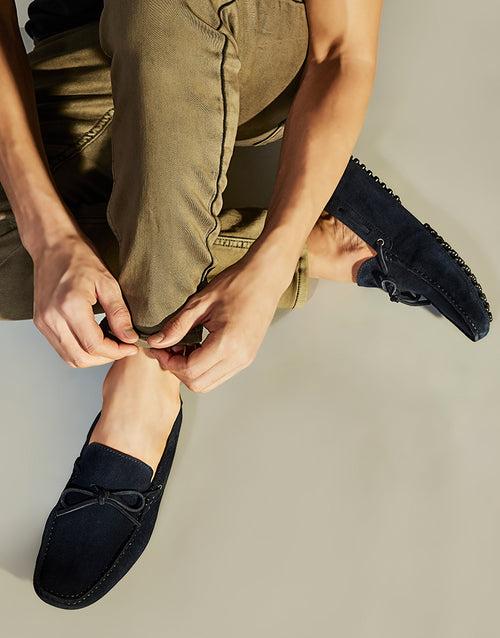 Heel & Buckle London Navy Suede Bow Mocassin