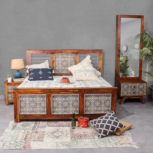 Felice Solid Wood Bed with Hand Painting