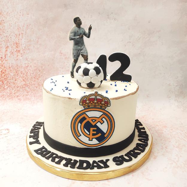 Real Madrid Cake