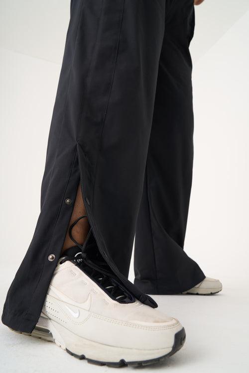 Trekkie Parachute Pants: Black