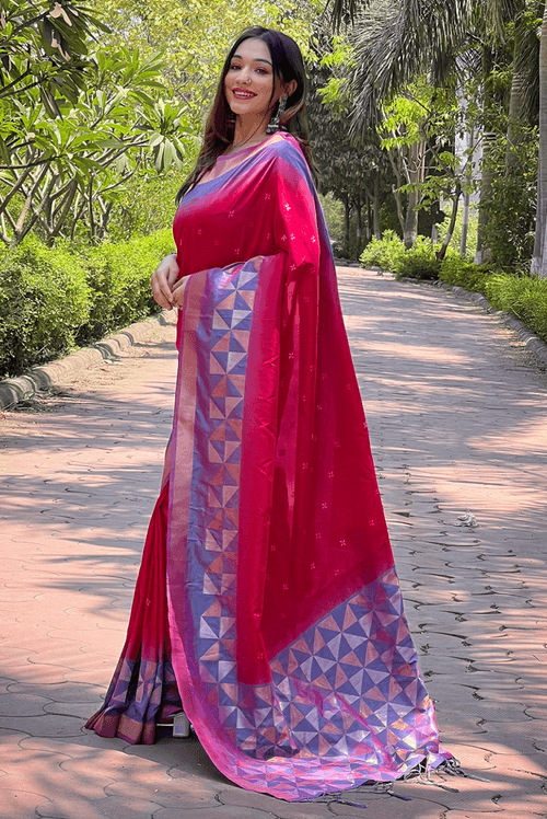 Kriva - Fuschia (SAREE)