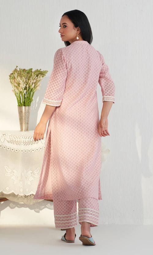 Bahameen 2 Pink Solid Straight Kurta With Palazzo And Block Printed Dupatta ( Set Of 3) RTS