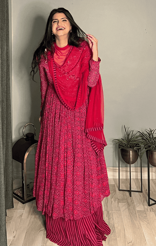 Dhriti Mehra In Fuchsia Printed Anarkali