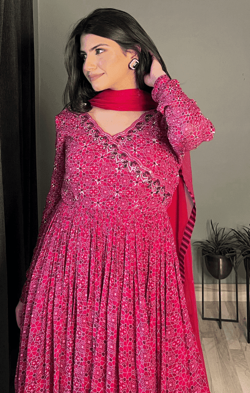 Dhriti Mehra In Fuchsia Printed Anarkali