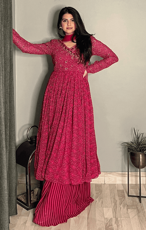 Dhriti Mehra In Fuchsia Printed Anarkali