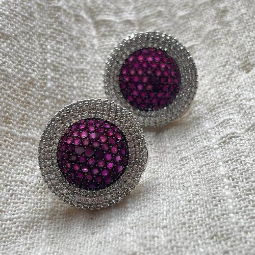 Splendor Studs