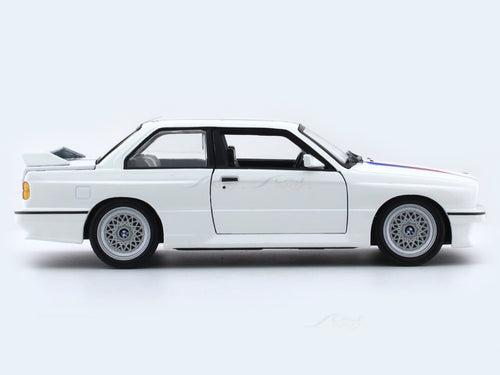 1988 BMW 3 Series M3 E30 White 1:24 Bburago licensed diecast Scale Model car