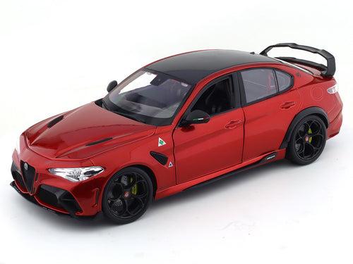 2020 Alfa-Romeo Giulia GTAm red 1:18 Bburago diecast Scale Model collectible