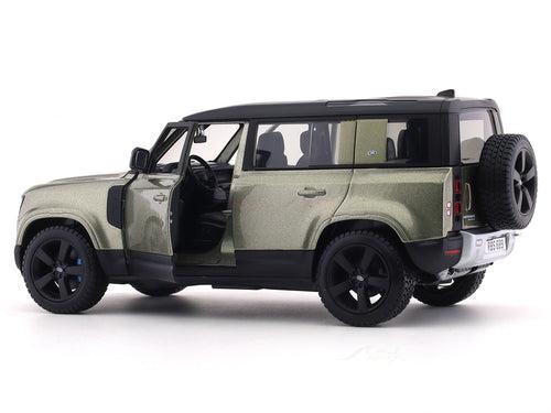 2022 Land Rover Defender 110 green 1:24 Bburago licensed diecast Scale Model car